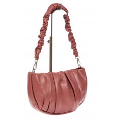 На фото 2 - Женская сумка-седло из мягкой искусственной кожи, цвет розово-красный