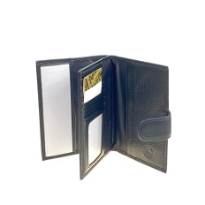 На фото 2 - Обложка для паспорта и автодокументов из натуральной кожи, цвет черный На фото 2 - Обложка для паспорта и автодокументов из натуральной кожи, цвет черный