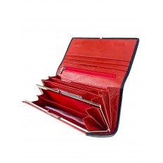 На фото 2 - Женское портмоне из мягкой натуральной кожи,  цвет красный