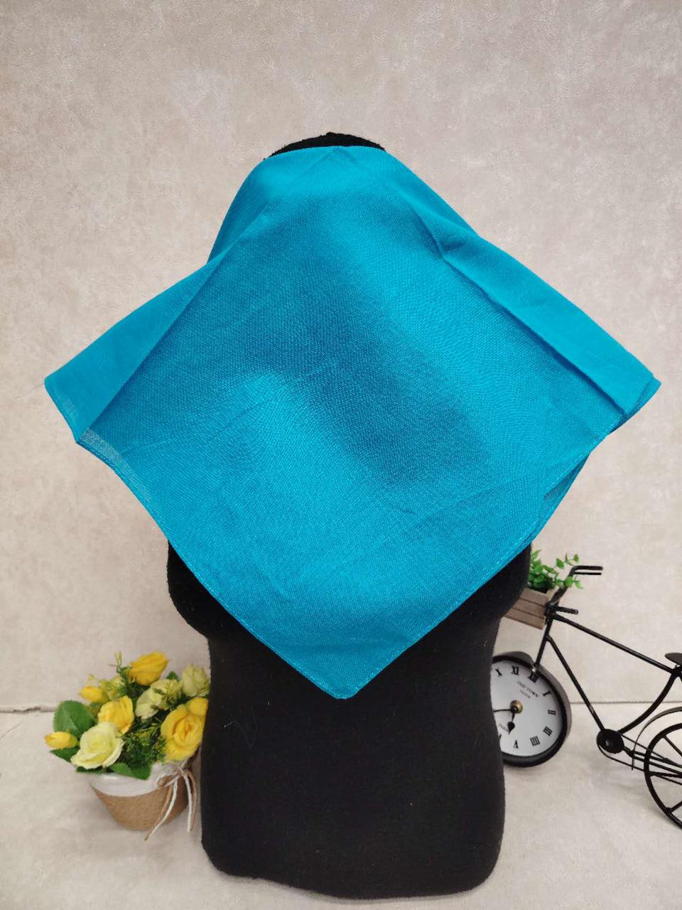 На фото 1 - Платок косынка на голову и шею, хлопок, цвет бирюзовый