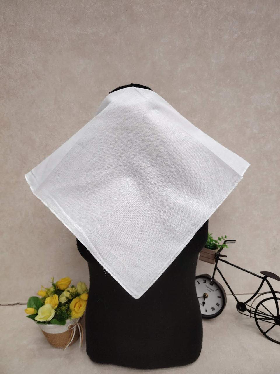 На фото 1 - Платок косынка на голову и шею, хлопок, цвет  белый