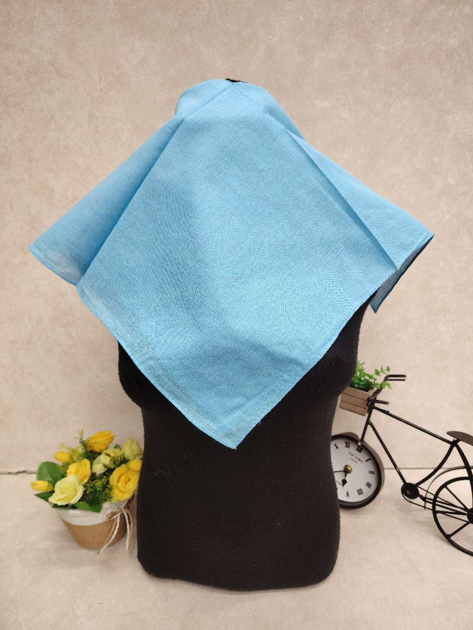 На фото 1 - Платок косынка на голову и шею, хлопок, цвет голубой