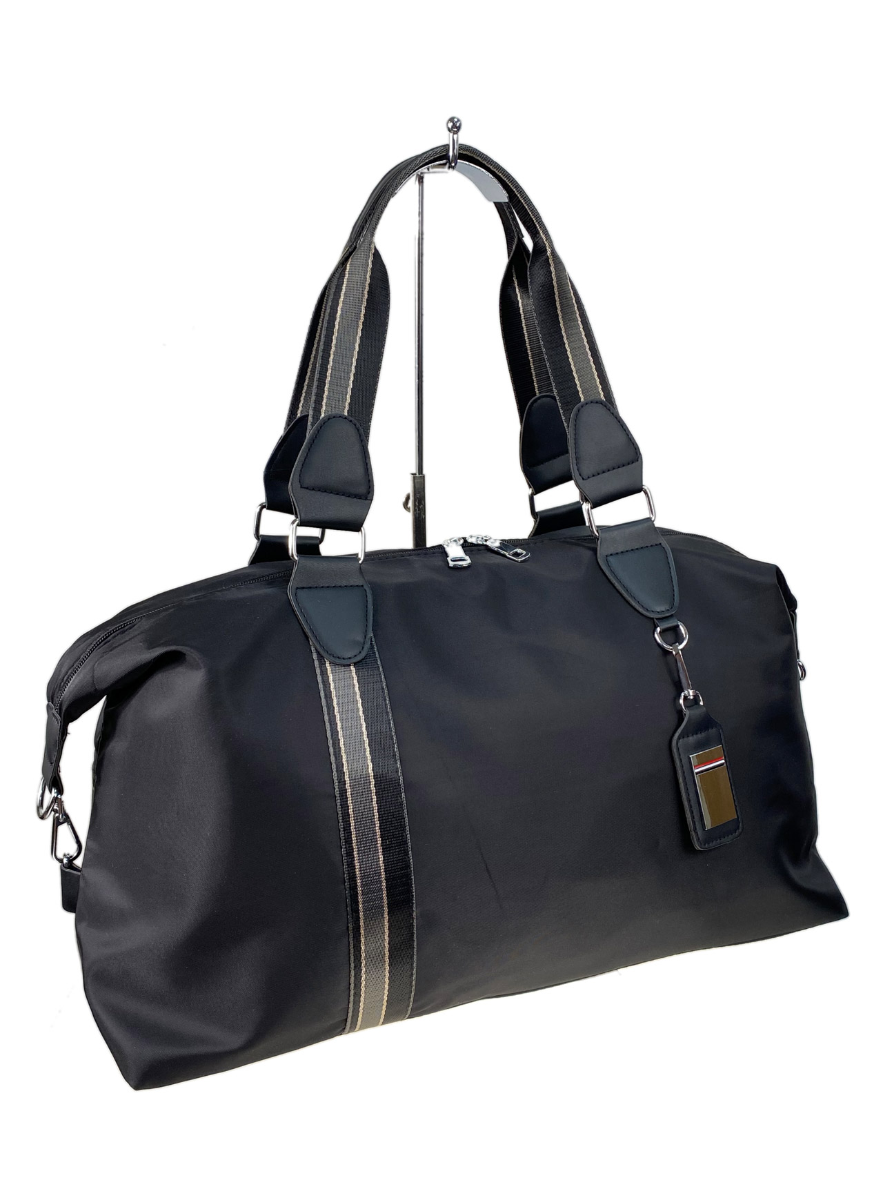 На фото 1 - Женская сумка  из текстиля цвет черный
