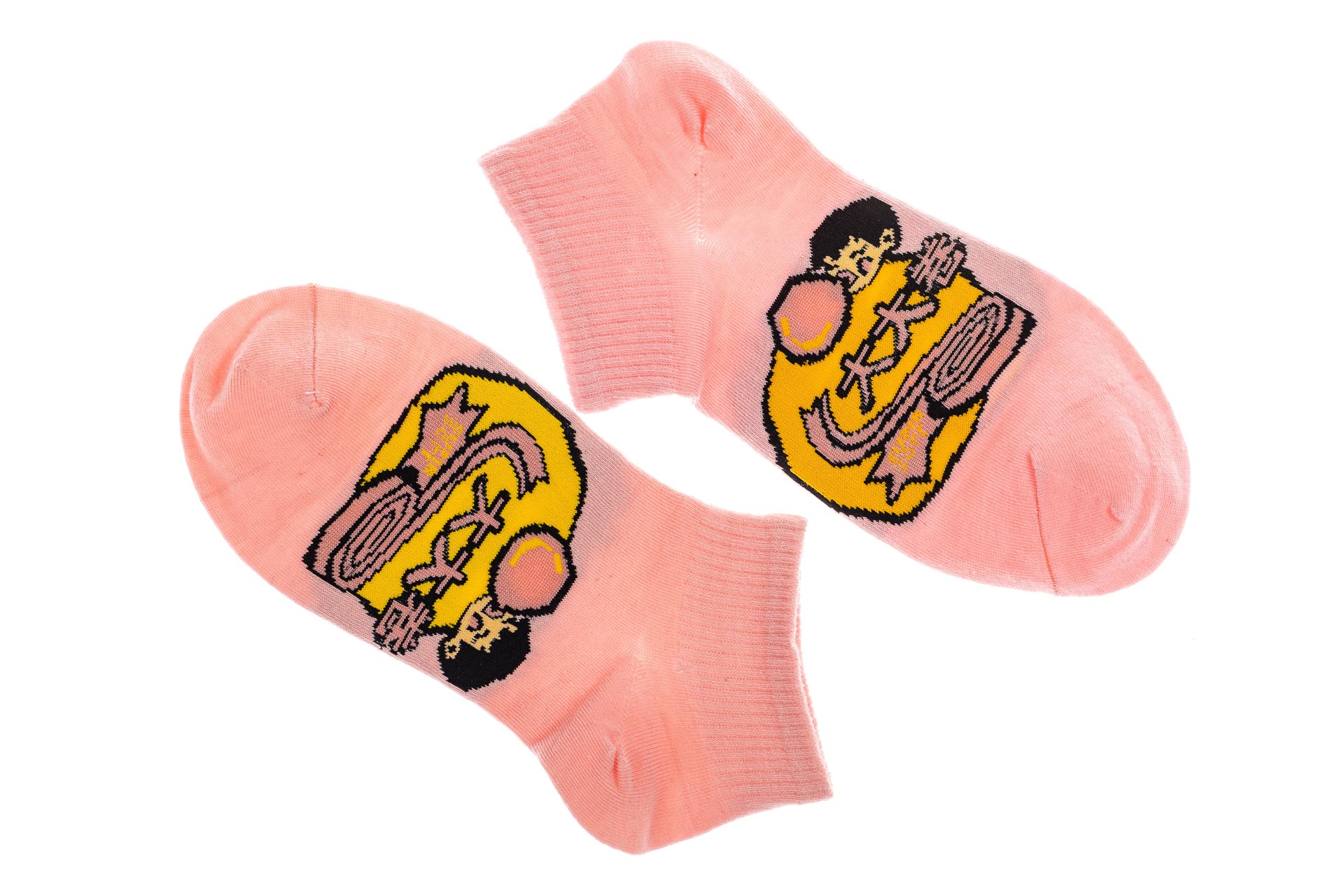 На фото 1 - Короткие женские носки с принтом, цвет розовый