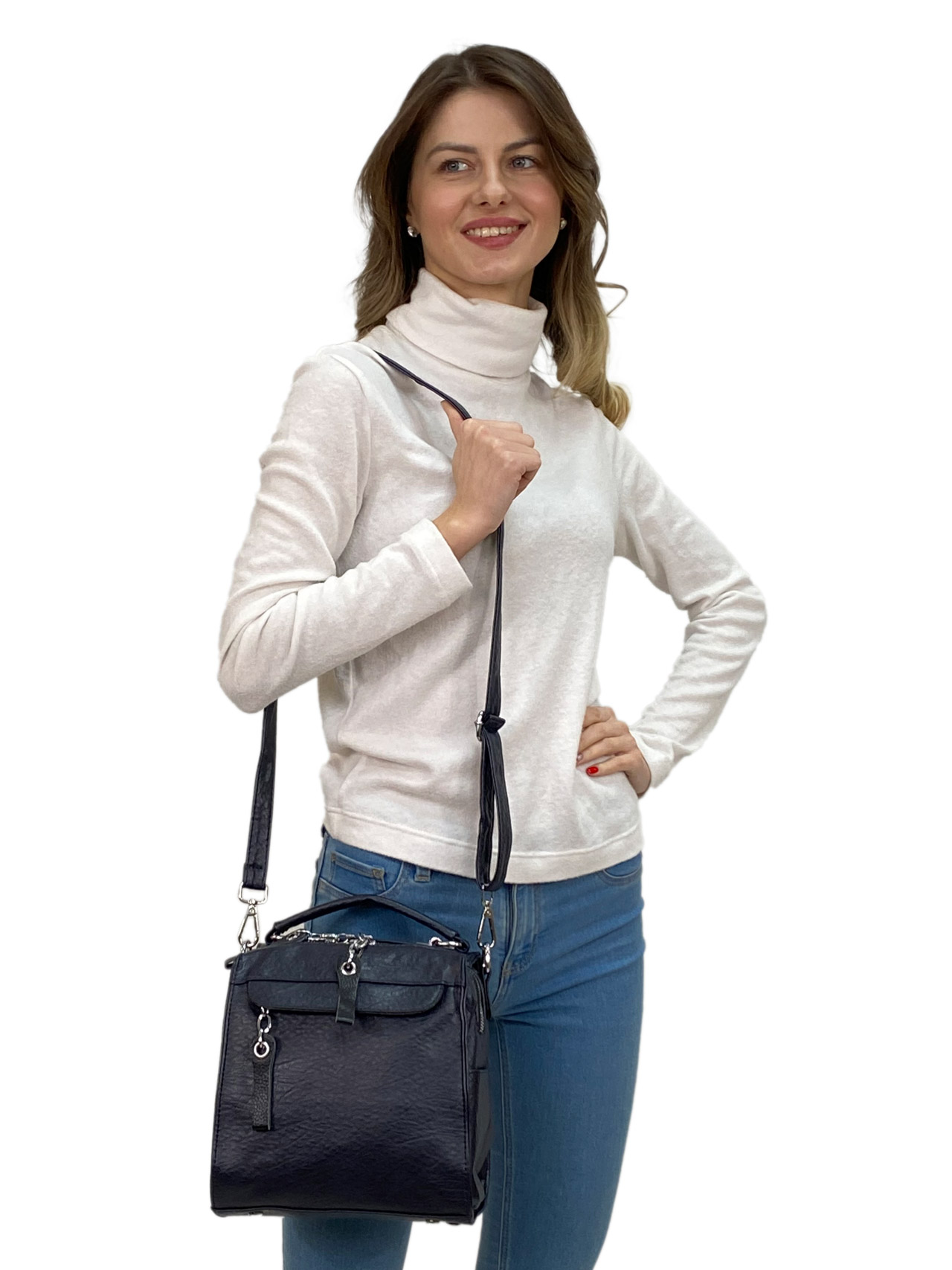 На фото 1 - Женская сумка-рюкзак трансформер из искусственной кожи, цвет синий