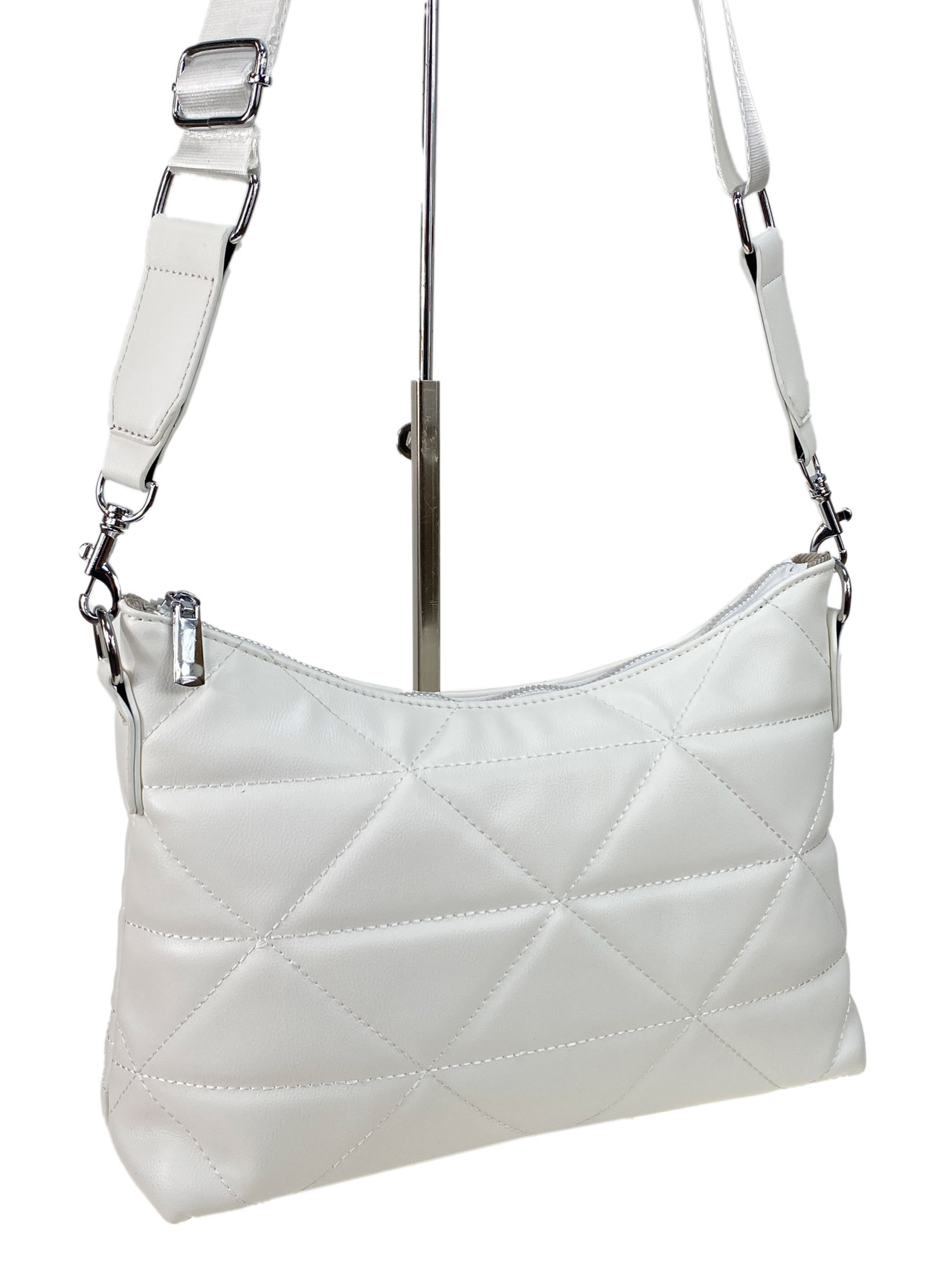 На фото 2 - Женская сумка клатч из искусственной кожи , цвет белый