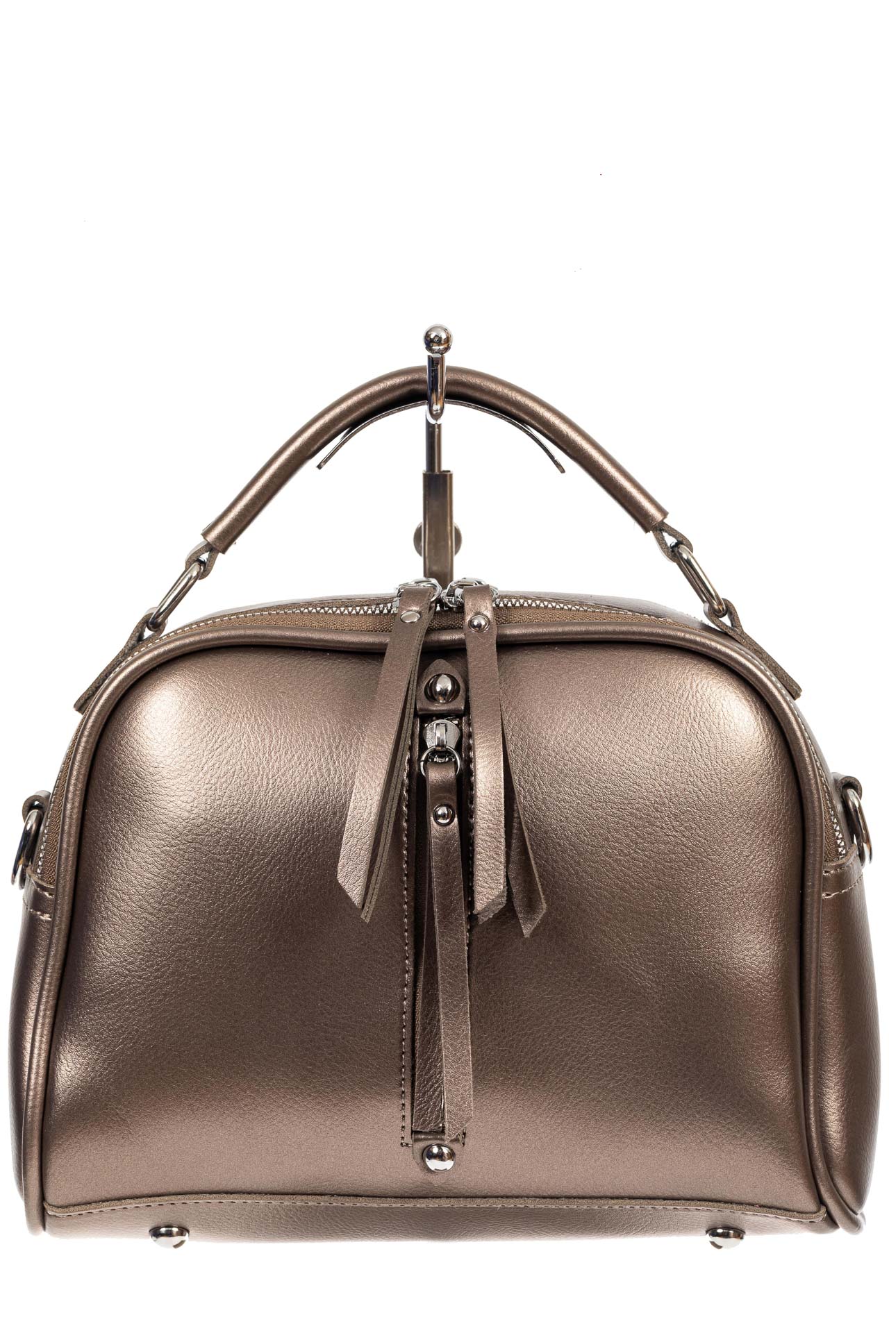 На фото 2 - Женская сумка-купол из искусственной кожи  с подвесками, цвет бронзовый