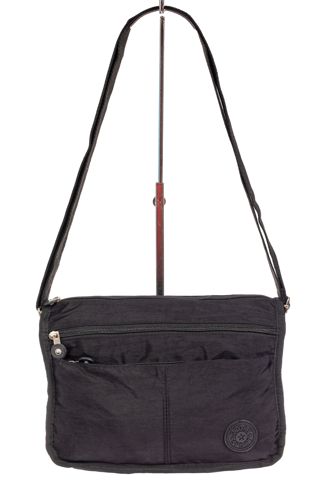 На фото 2 - Женская тканевая сумка кросс-боди, цвет черный