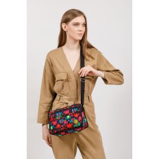 На фото 5 - Женская тканевая сумка кросс-боди с принтом, цвет комбинированный