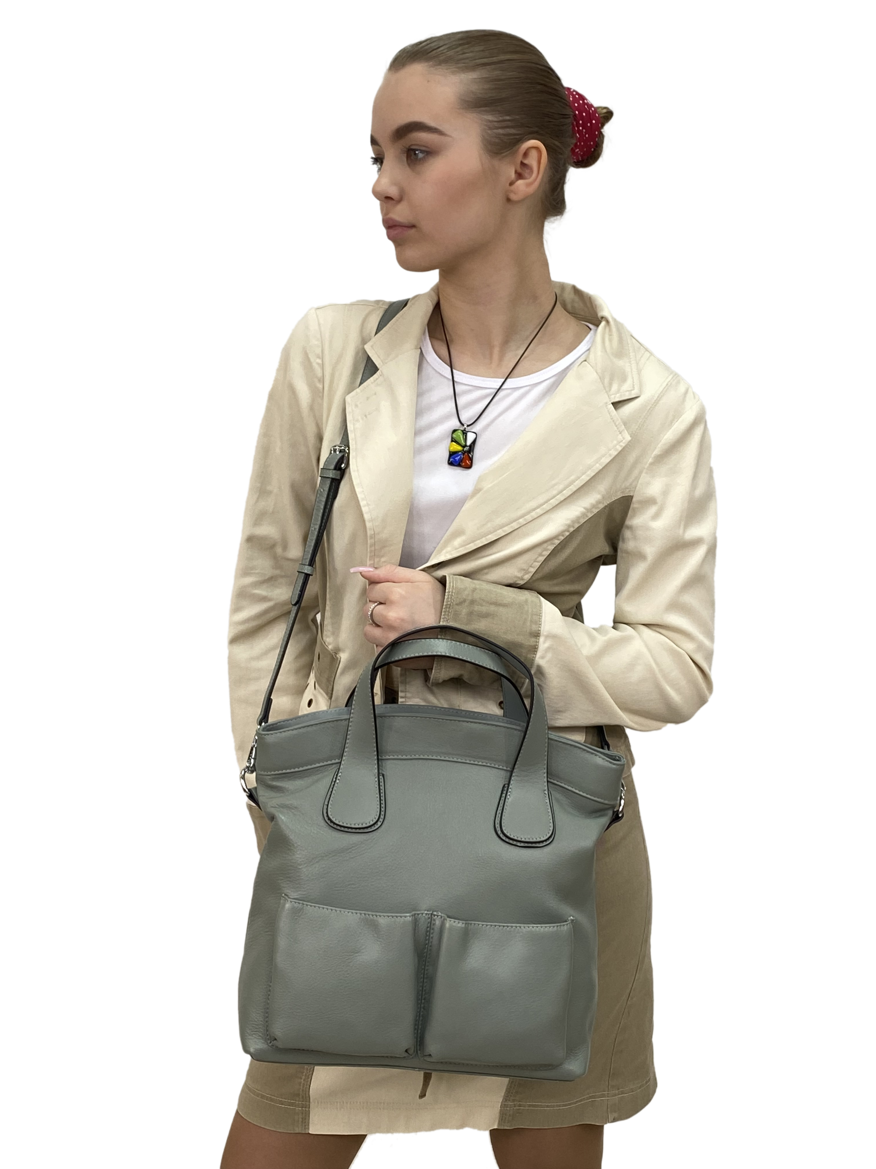 На фото 1 - Женская сумка тоут из натуральной кожи, цвет светло зеленый