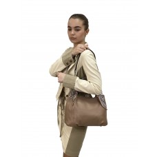 На фото 1 - Женская сумка из натуральной кожи, цвет пудра