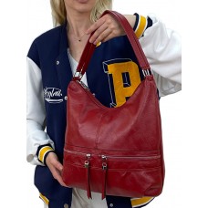 На фото 1 - Женская сумка хобо из искусственной кожи, цвет красный