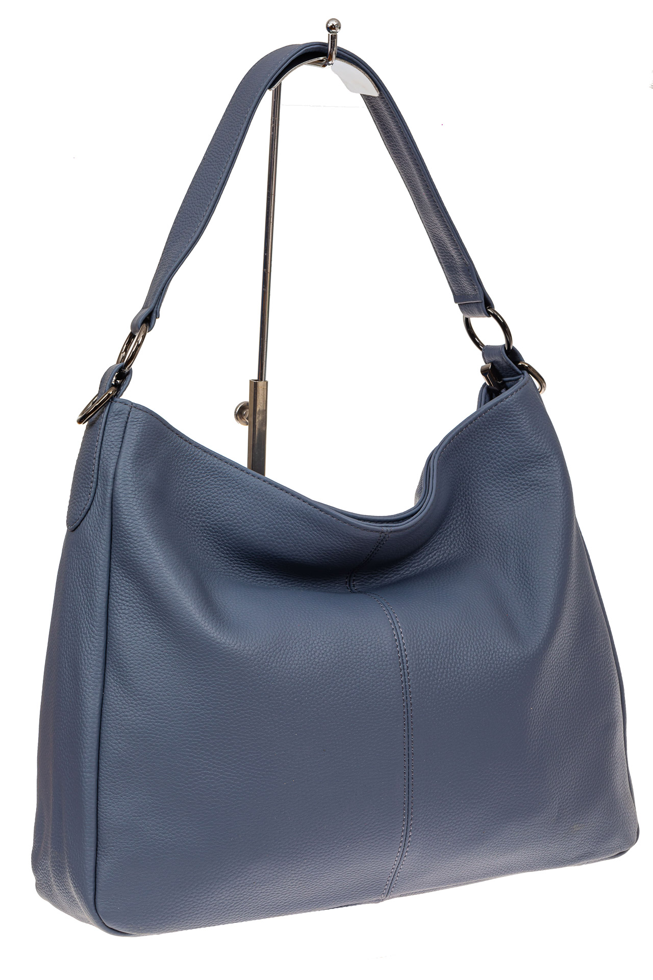 На фото 1 - Мягкая женская сумка из натуральной кожи, цвет голубой