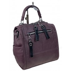 На фото 1 - Женская сумка-рюкзак трансформер из искусственной кожи цвет фиолетовый