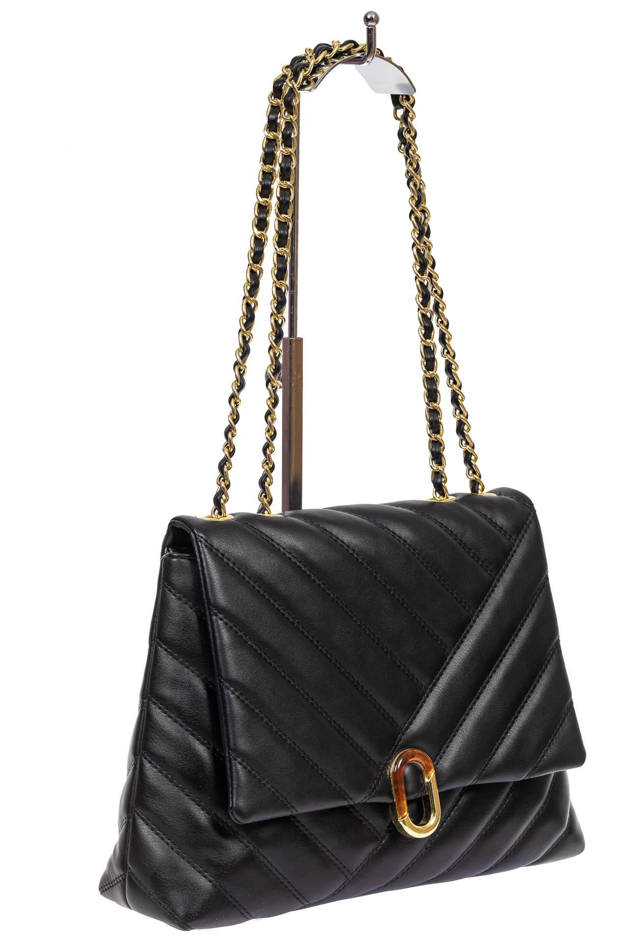 На фото 1 - Стёганая женская сумка из экокожи с ручками-цепочками, цвет чёрный