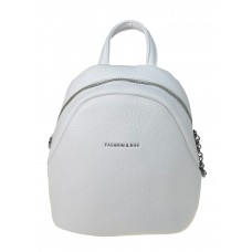 На фото 1 - Сумка-рюкзак из искусственной кожи, цвет белый