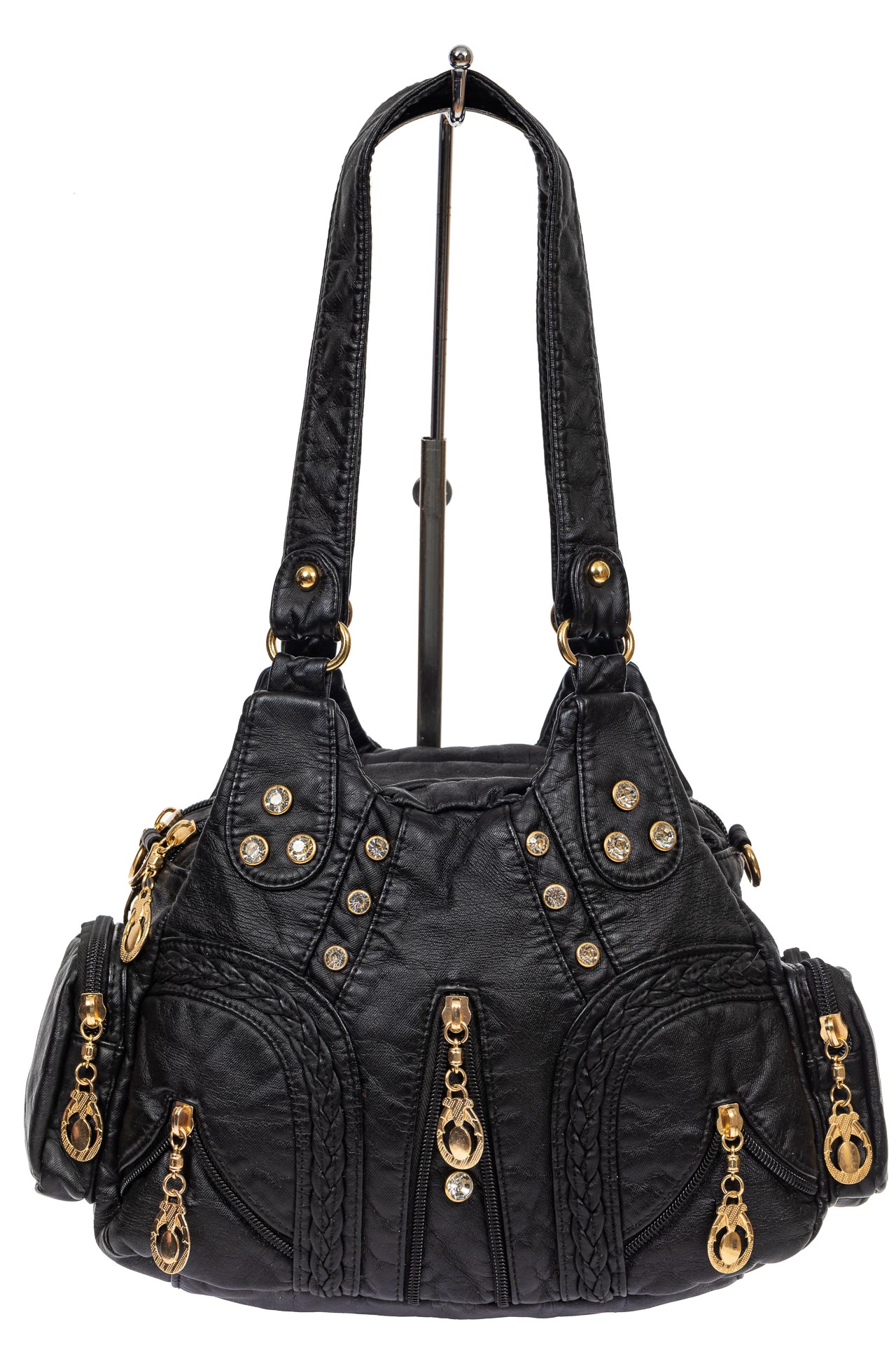 На фото 2 - Мягкая женская сумка хобо со стразами, цвет чёрный