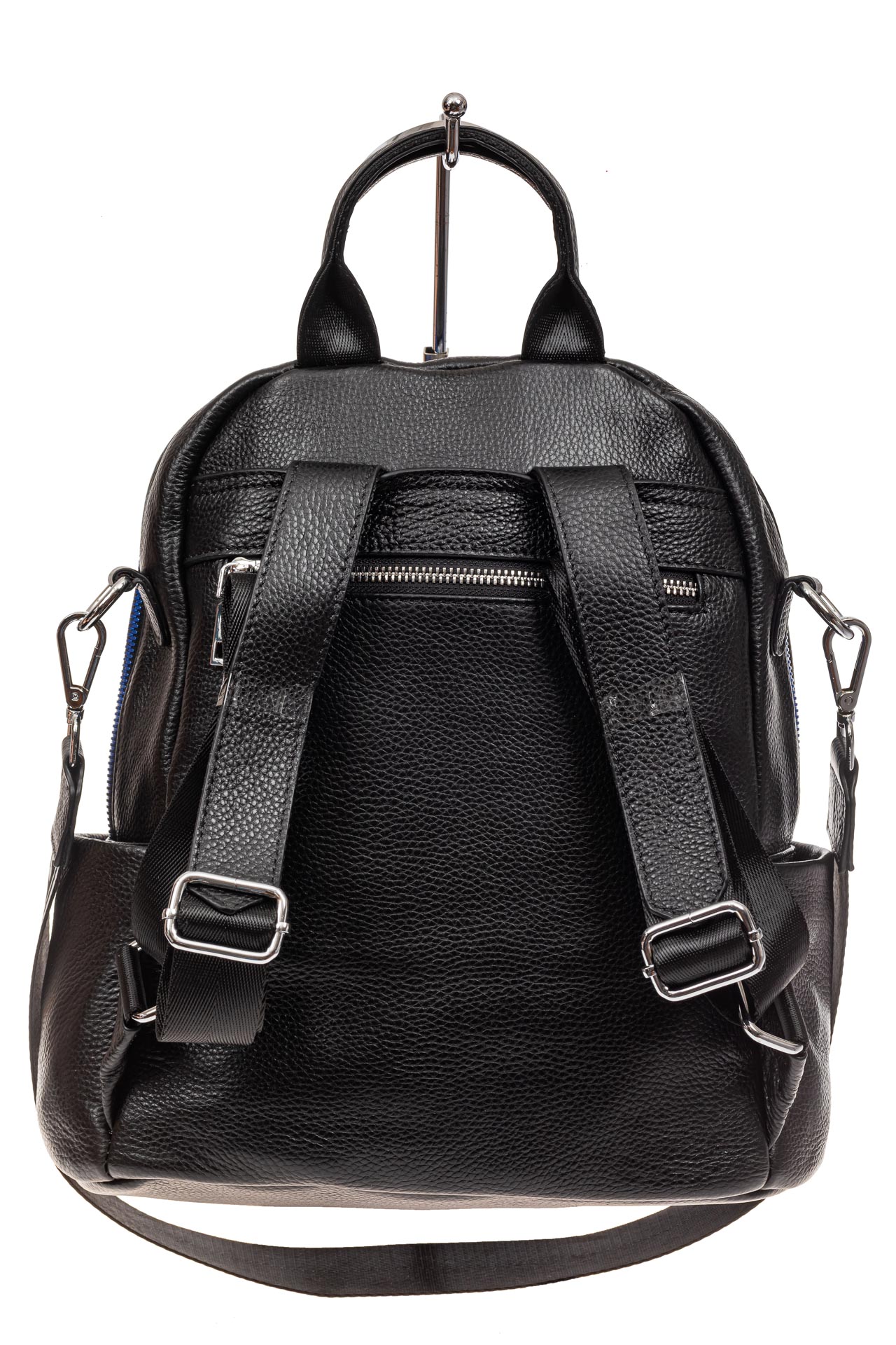 На фото 3 - Женский рюкзак из натуральной кожи, цвет черный