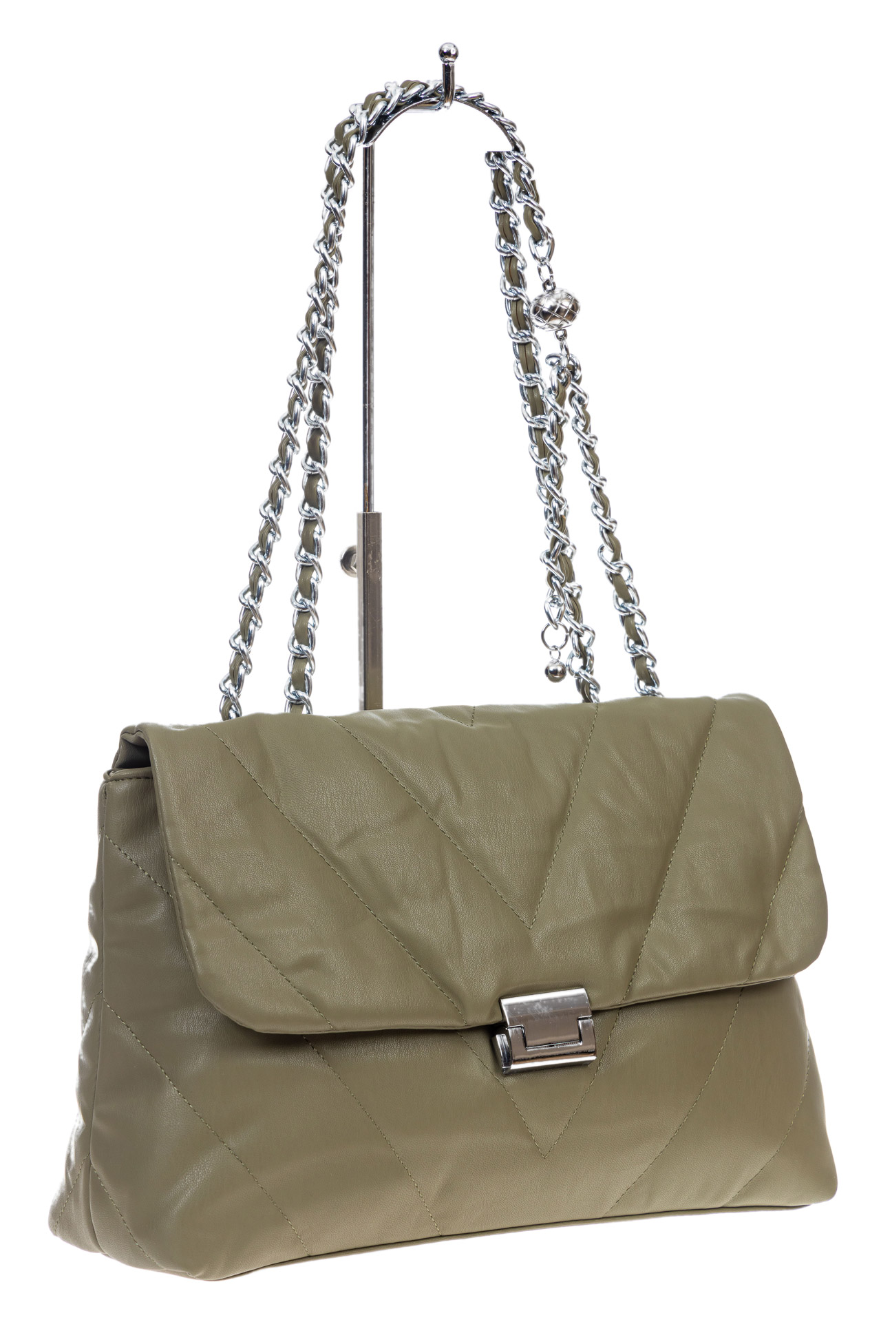 На фото 3 - Женская сумка стеганая с цепочкой из искусственной кожи, цвет зеленый