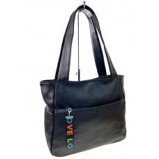 На фото 1 -  Женская сумка из искусственной кожи, цвет черный