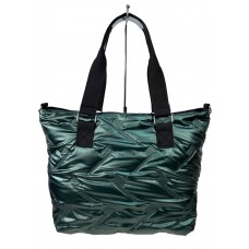 На фото 1 - Женская сумка из водонепромокаемой ткани  , цвет зеленый