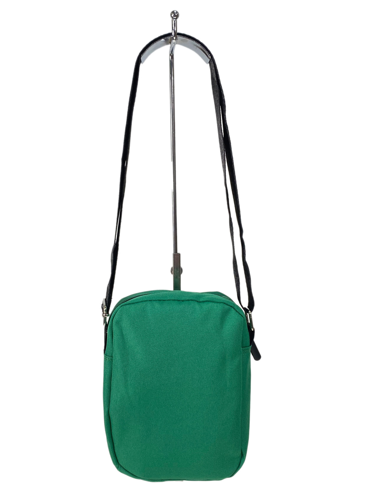 На фото 2 - Молодежная текстильная сумка, цвет зеленый