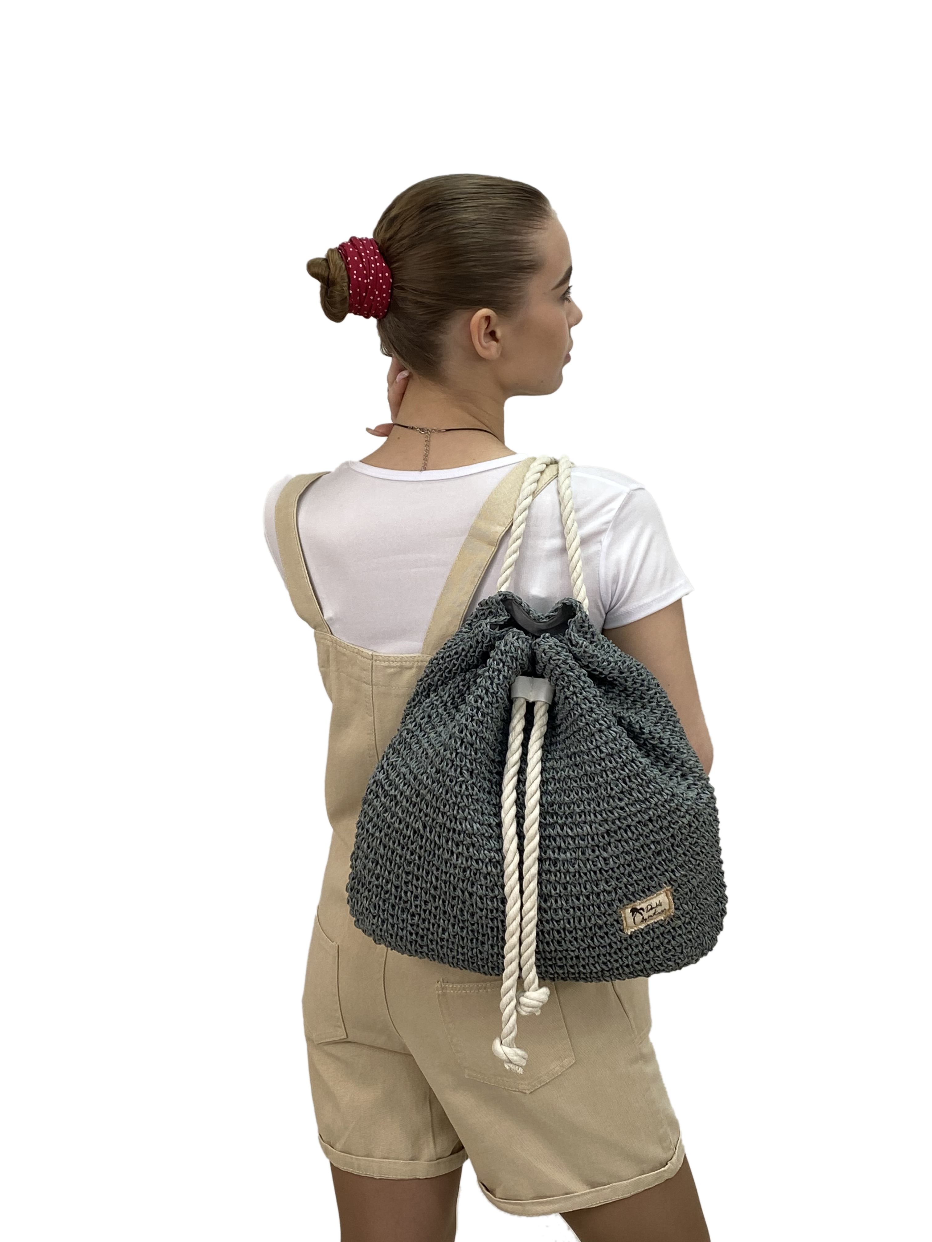На фото 2 - Сумка-рюкзак плетеная из джута, цвет серый