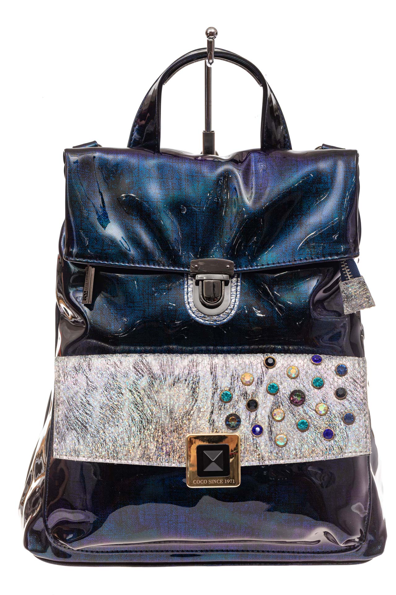 На фото 2 - Женский рюкзак из искусственной и натуральной кожи, основной цвет синий металлик