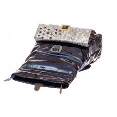 На фото 4 - Женский рюкзак из искусственной и натуральной кожи, основной цвет синий металлик
