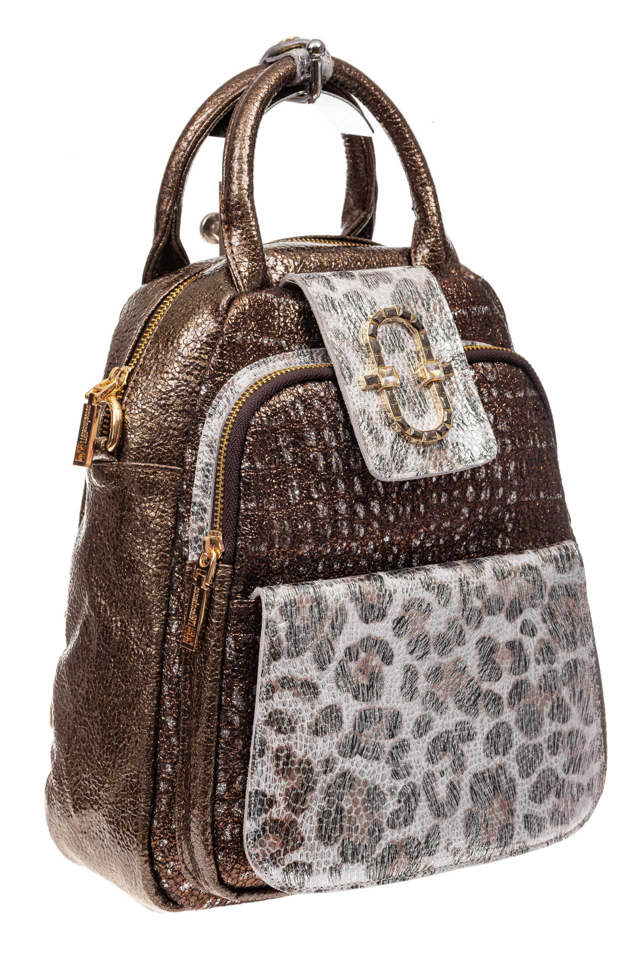 На фото 1 - Блестящий женский рюкзак из кожи с эффектом патины, цвет бронза