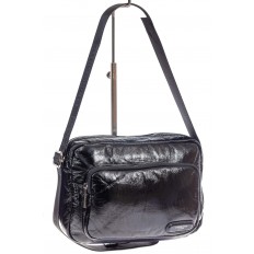 На фото 3 - Молодёжная  сумка из экокожи, цвет черный