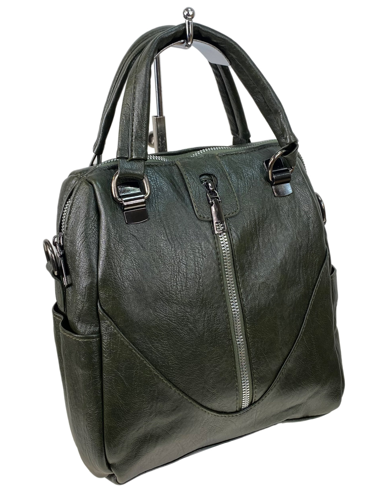 На фото 1 - Женская сумка-рюкзак из искусственной кожи, цвет зеленый