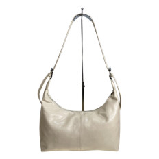 На фото 2 - Женская сумка из искусственной кожи, цвет молочный На фото 2 - Женская сумка из искусственной кожи, цвет молочный