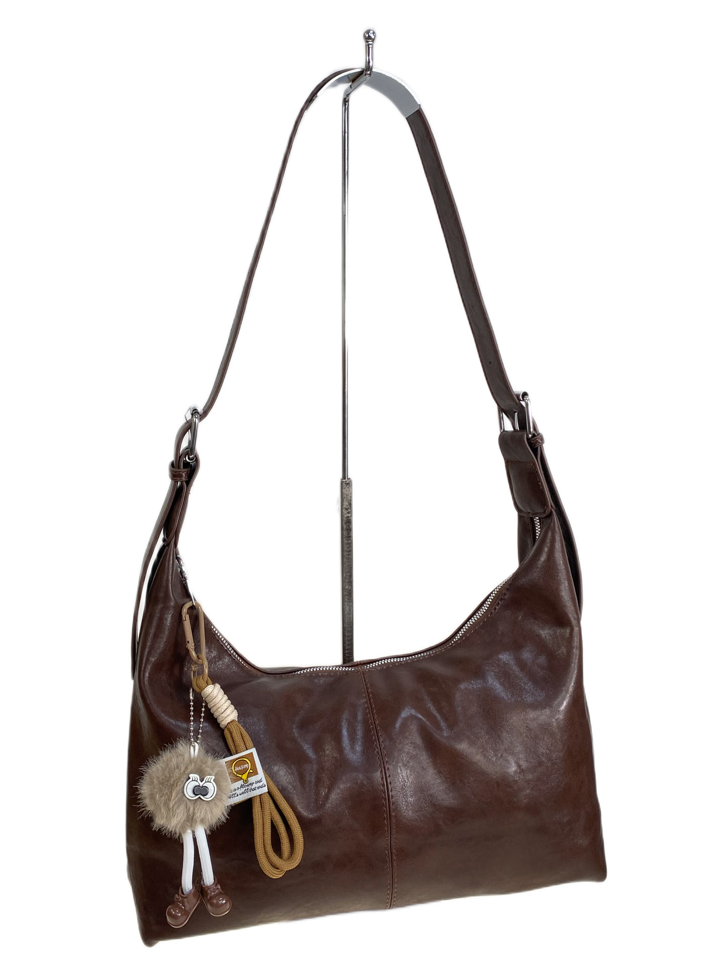 На фото 1 - Женская сумка из искусственной кожи, цвет шоколад