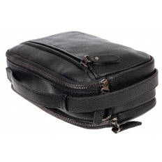 На фото 4 - Чёрная мужская сумка из натуральной кожи с ручкой-трансформером