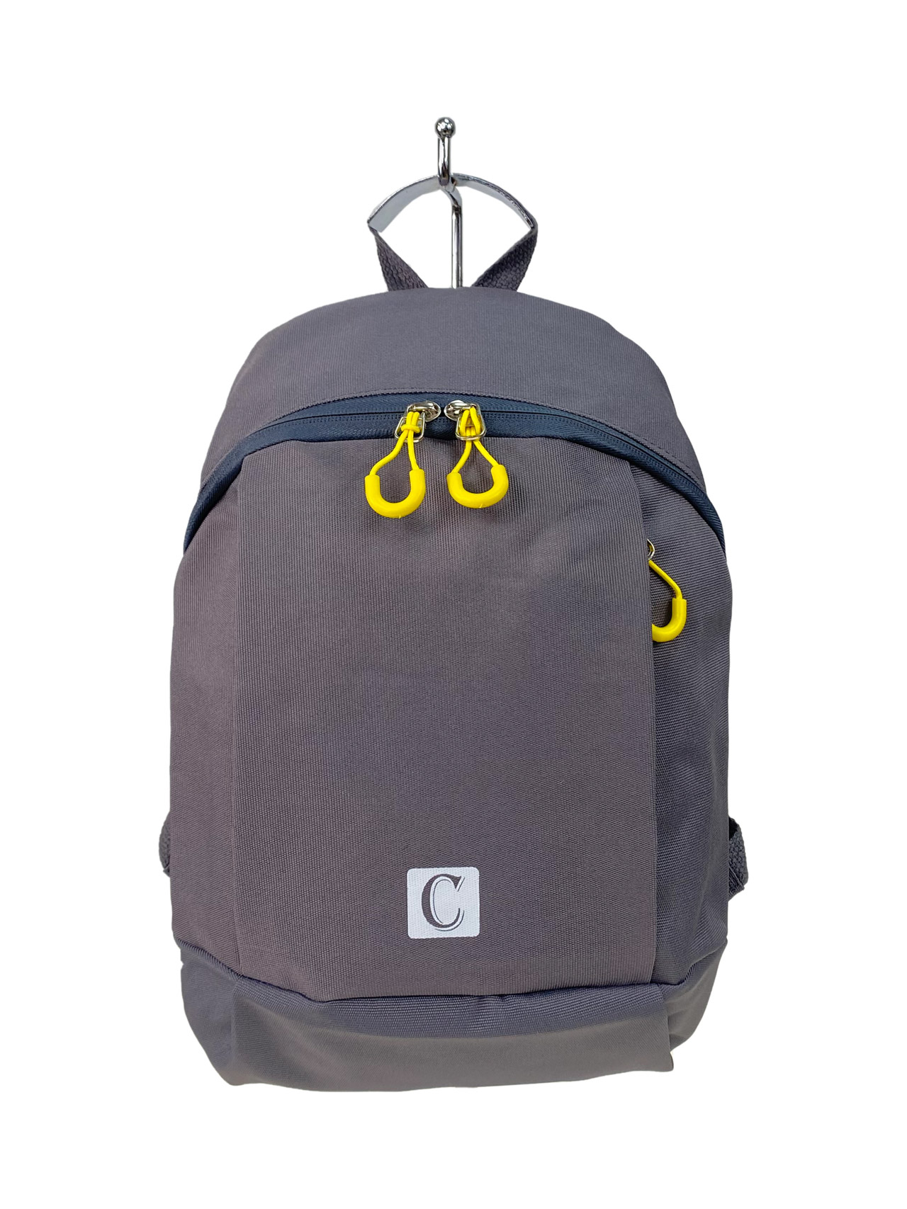На фото 3 - Молодежный рюкзак из текстиля, цвет серый