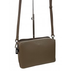 На фото 1 - Женская сумка кросс боди из натуральной кожи, цвет коричневый