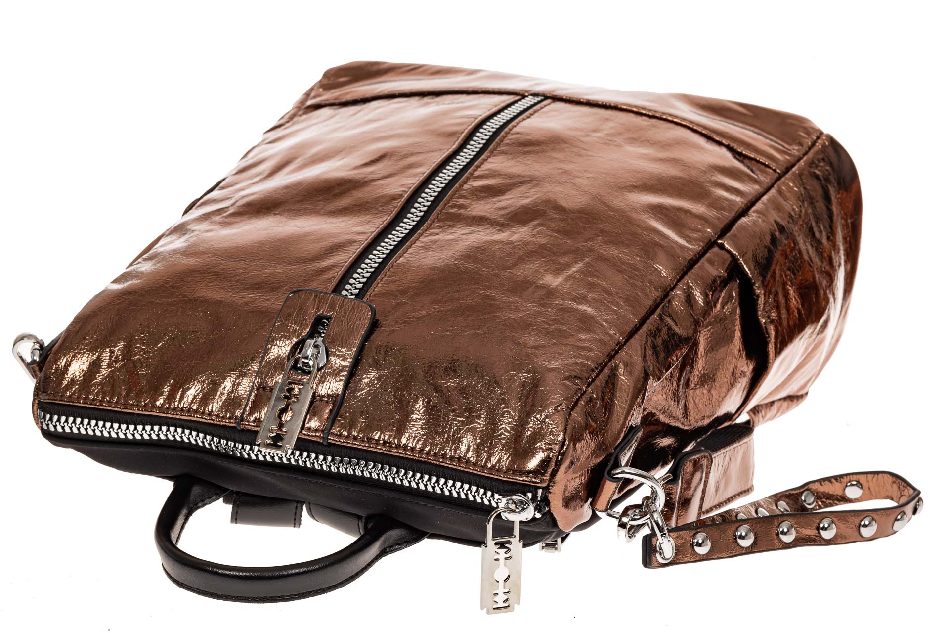 На фото 3 - Большой городской рюкзак из искусственной кожи, цвет бронза
