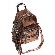 На фото 1 - Классический городской рюкзак из искусственной кожи, цвет бронза