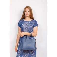 На фото 4 - Строгая женская сумка из натуральной кожи, цвет синий