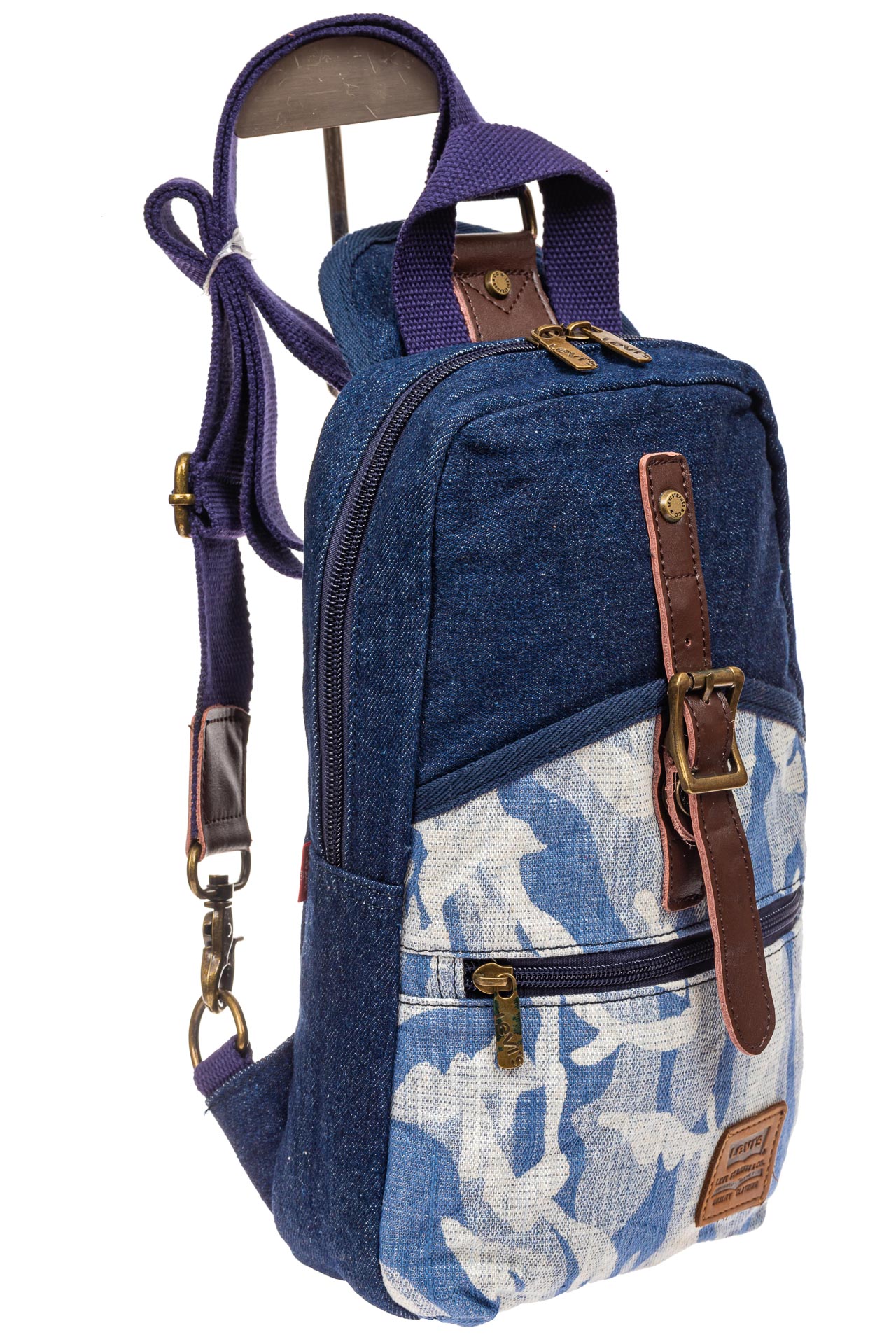 На фото 1 - Слинг-рюкзак для мужчин, цвет синий