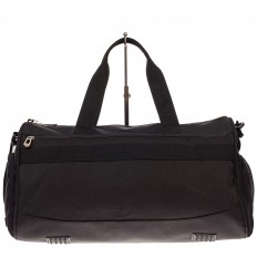 На фото 2 - Вместительная дорожная сумка, цвет черный