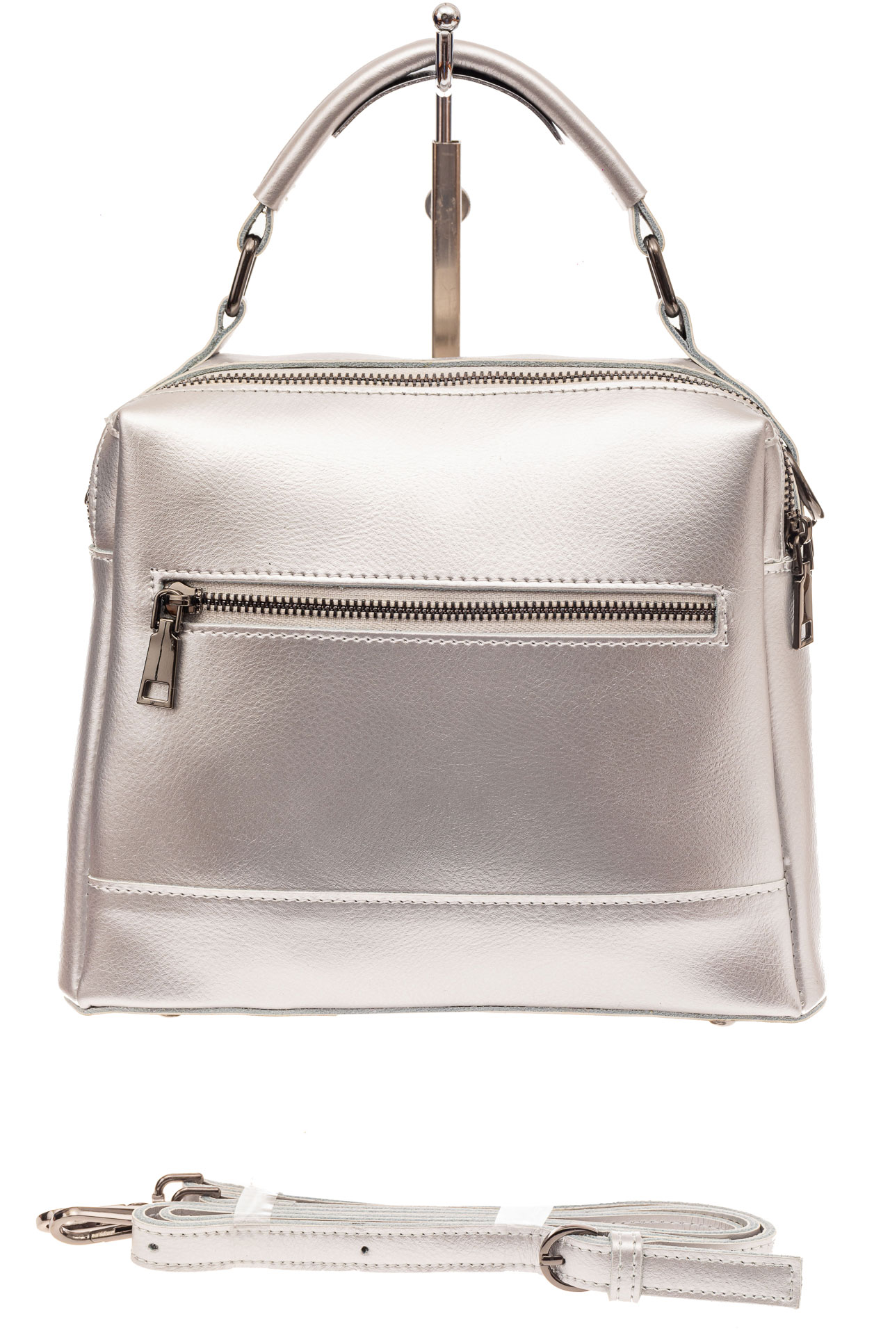 На фото 3 - Женская сумка кросс-боди из натуральной кожи, цвет серебро