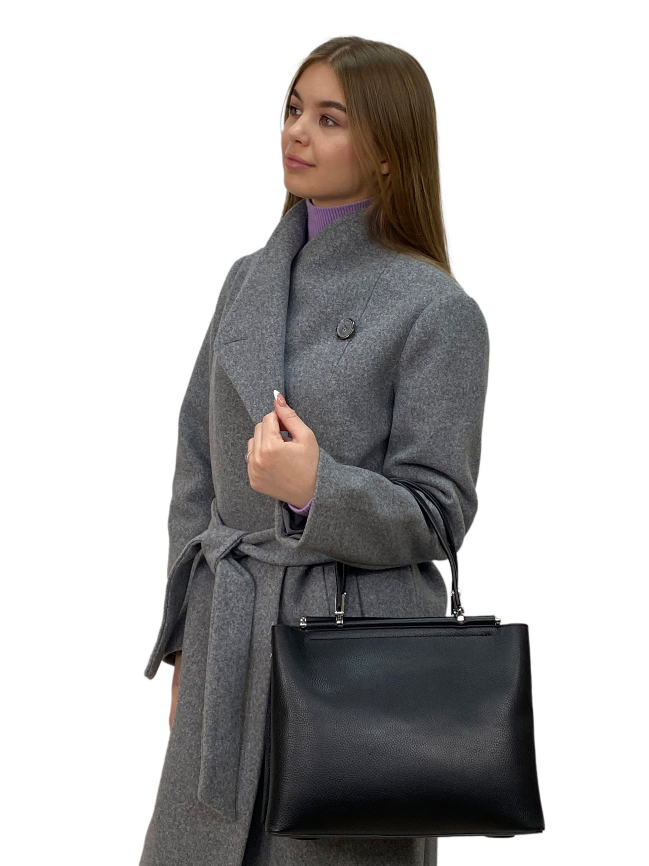 На фото 1 - Классическая женская сумка из натуральной кожи, цвет черный