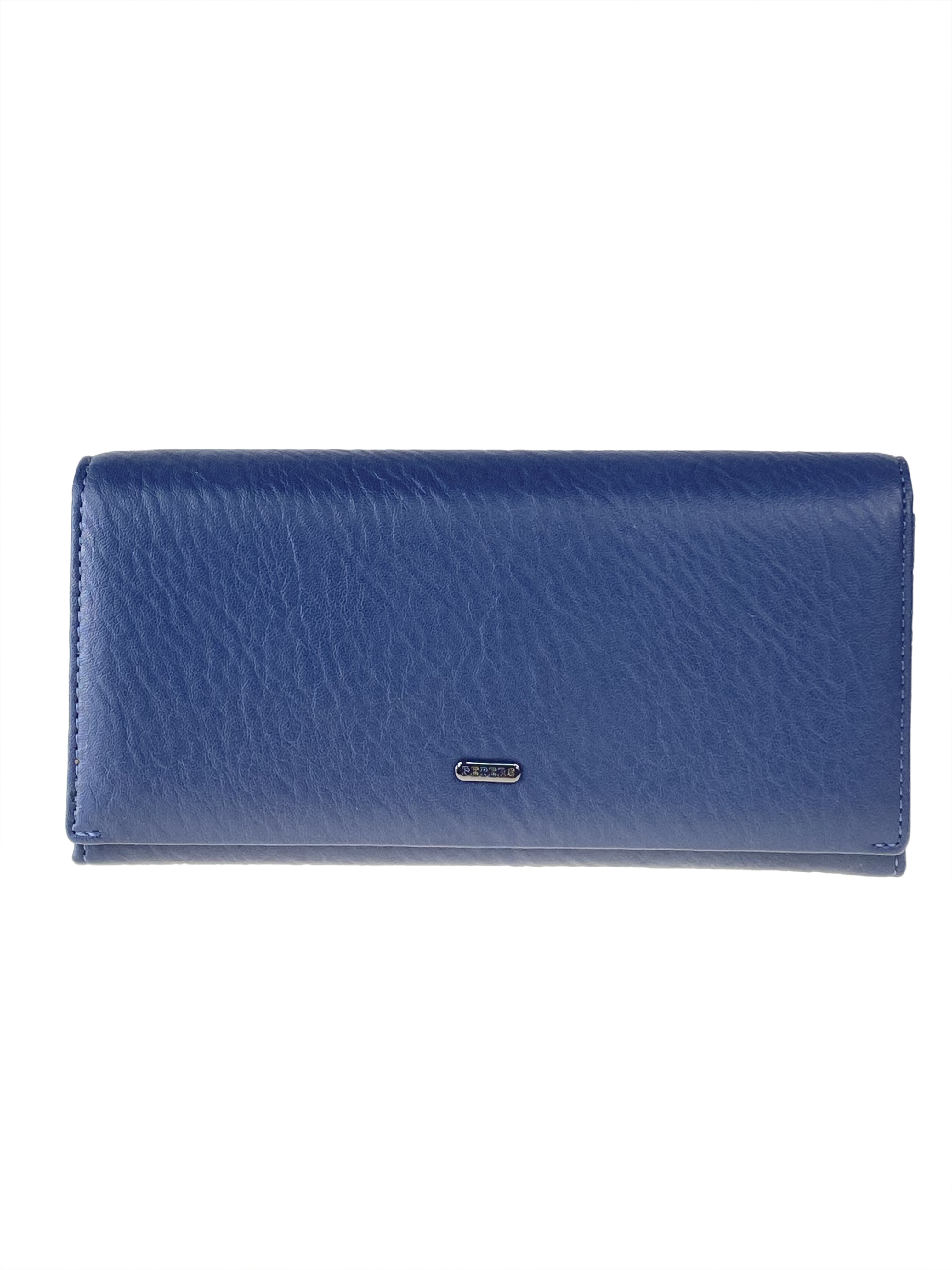 На фото 1 - Женское портмоне из мягкой натуральной кожи, цвет синий