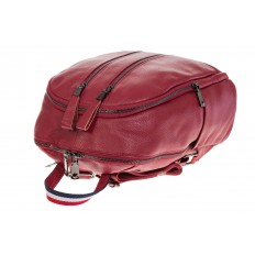На фото 4 - Кожаный рюкзак бордового цвета для женщин 7112