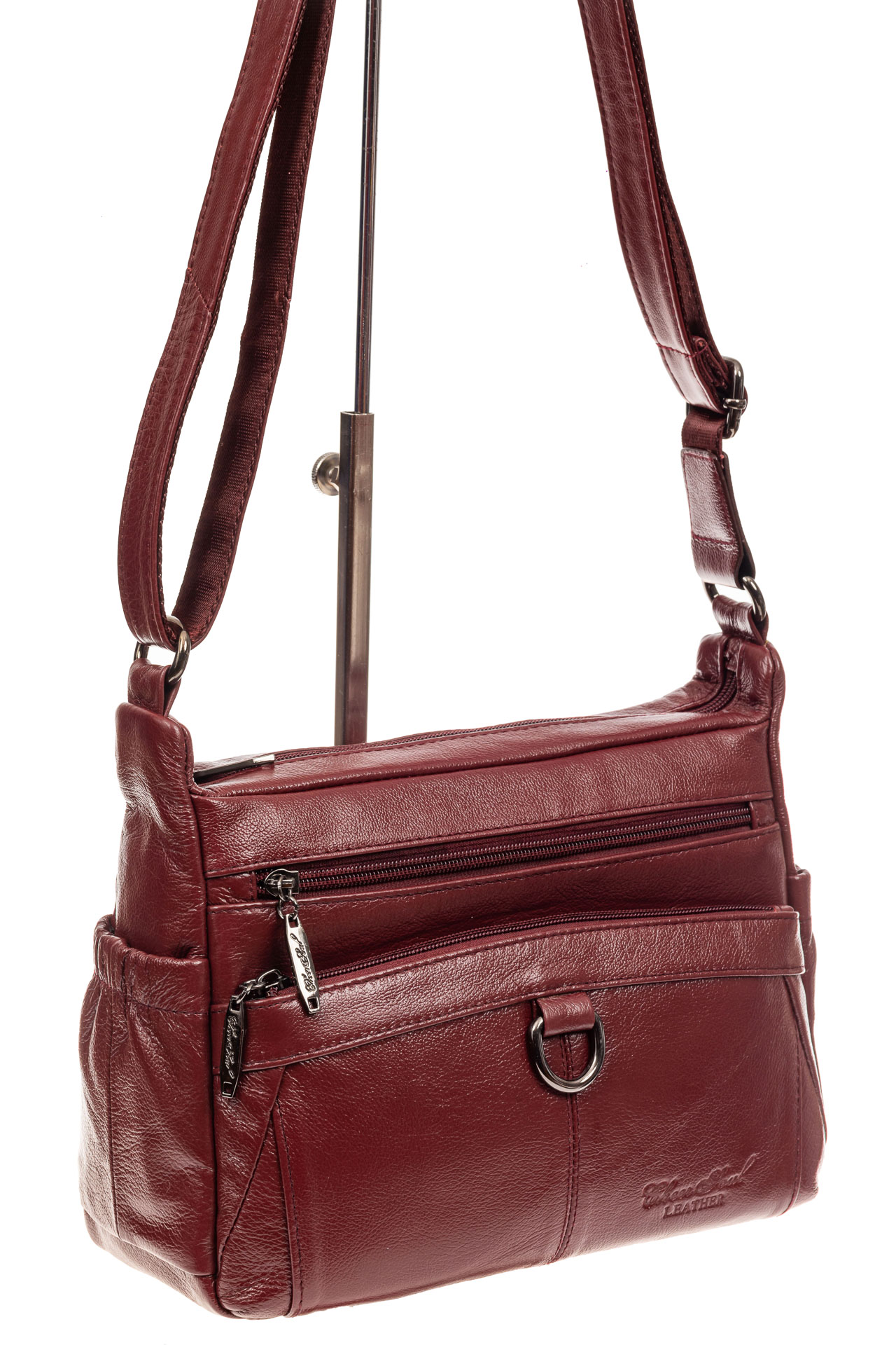На фото 1 - Женская сумка из натуральной кожи под документы, цвет бордо