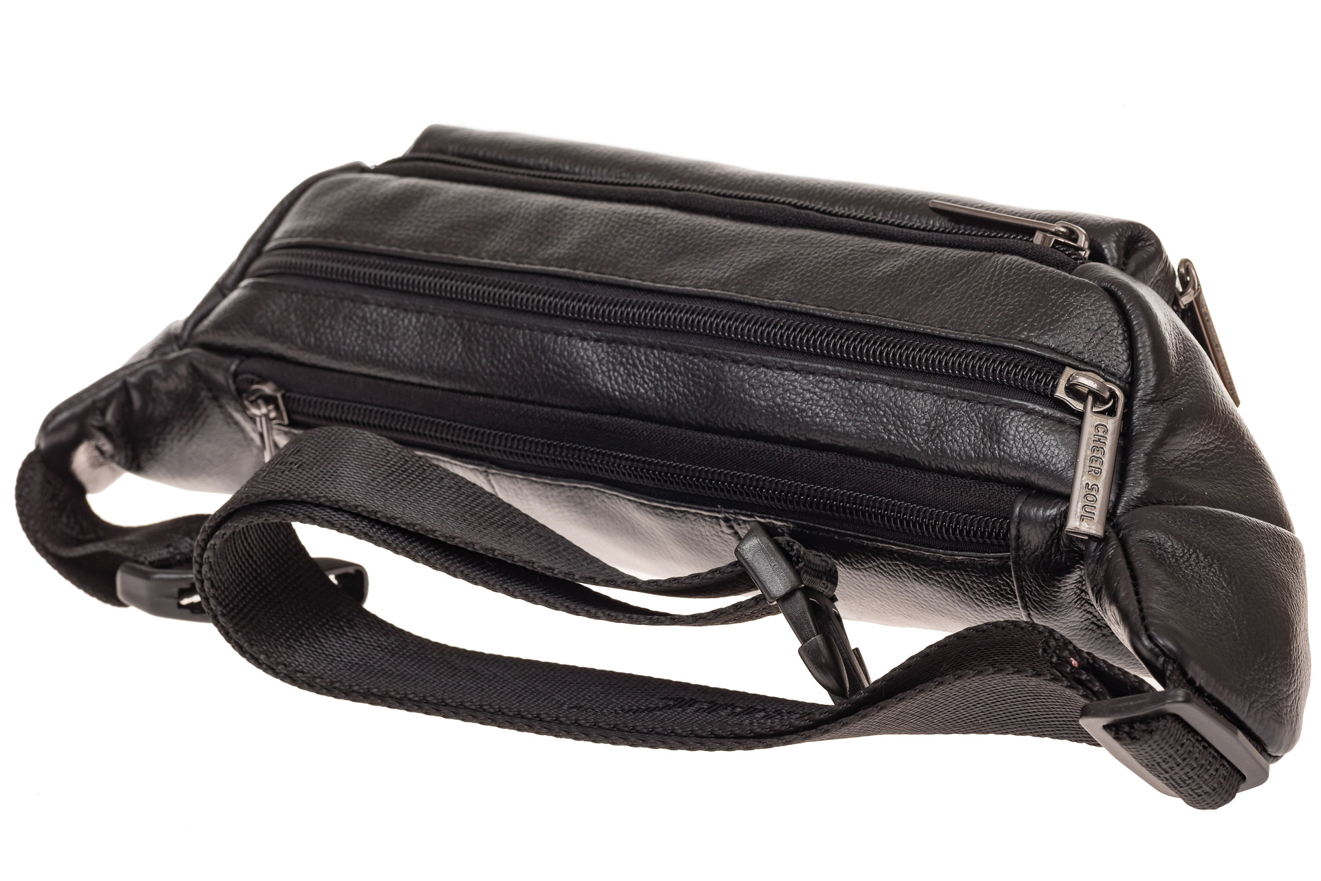 На фото 4 - Мужская сумка на пояс из натуральной кожи, цвет черный
