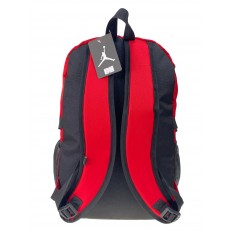 На фото 2 - Молодежный рюкзак из  водоотталкивающей ткани, цвет красный
