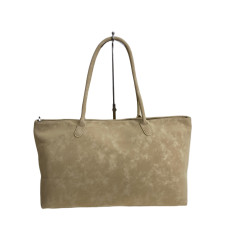 На фото 1 - Женская сумка из искусственной кожи, цвет бежевый На фото 1 - Женская сумка из искусственной кожи, цвет бежевый